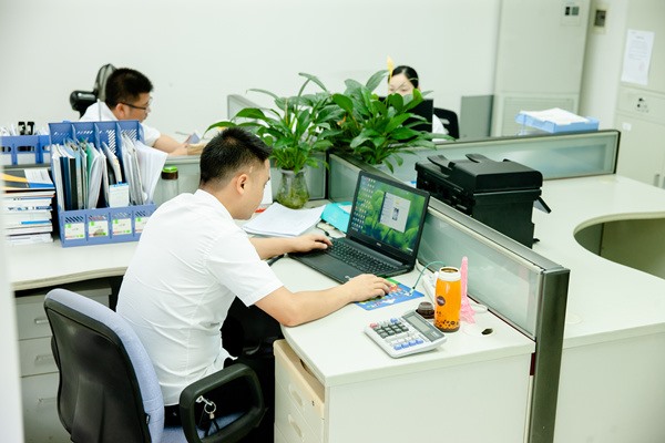 业务部一角