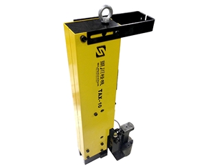 TAX-10 self-propelled clamp